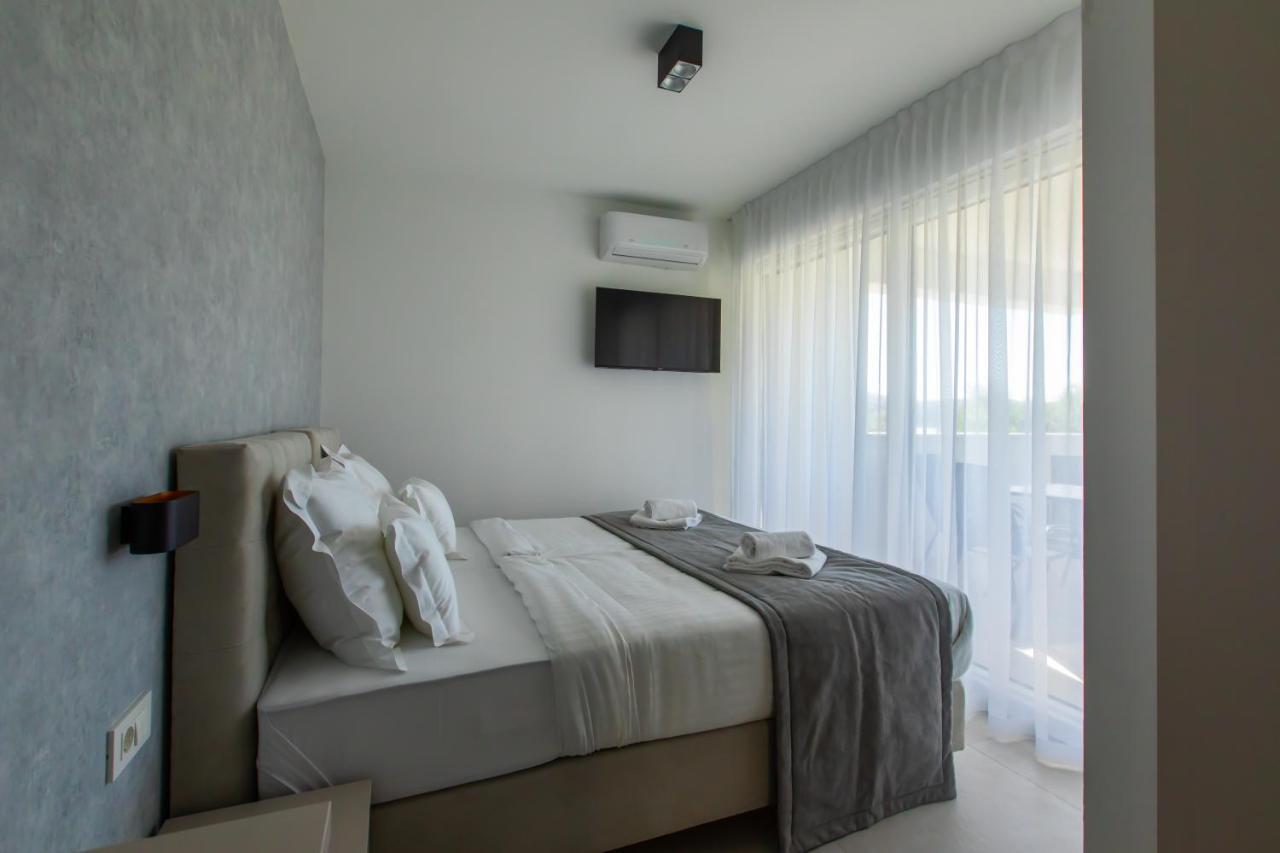Beachfront Residences Stara Novalja Exterior foto